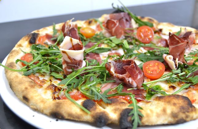 da claudia pizzeria valencia