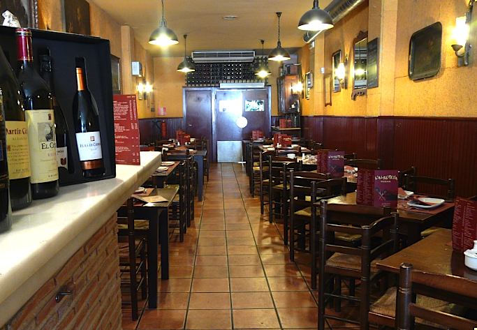 taberna albereda interior